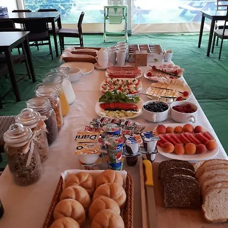 Osrodek Wypoczynkowy ,,maj